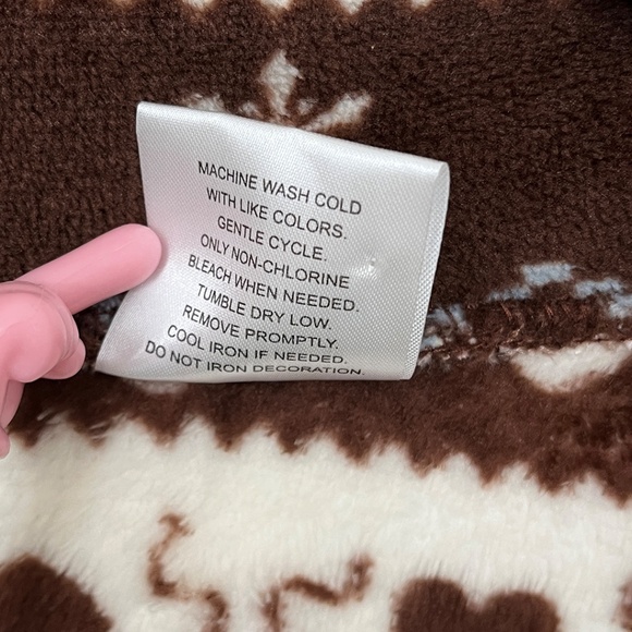 NWOT Disney Bambi Women’s Quarter-Zip Pullover Fleece Shirt XL - Picture 8 of 10